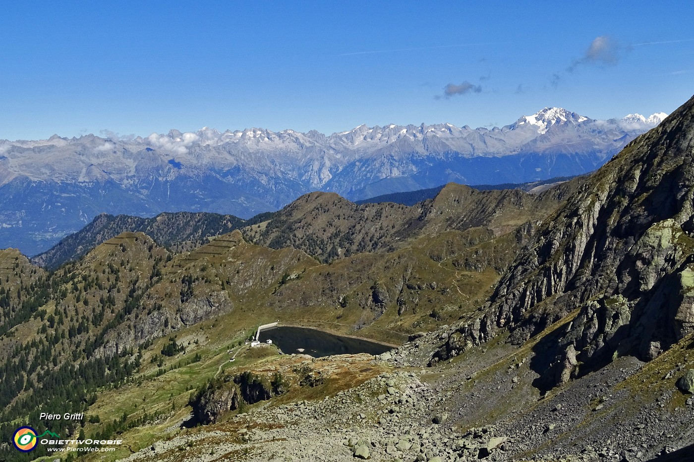 39 Valtellina ed Alpi nel sereno.JPG -                                